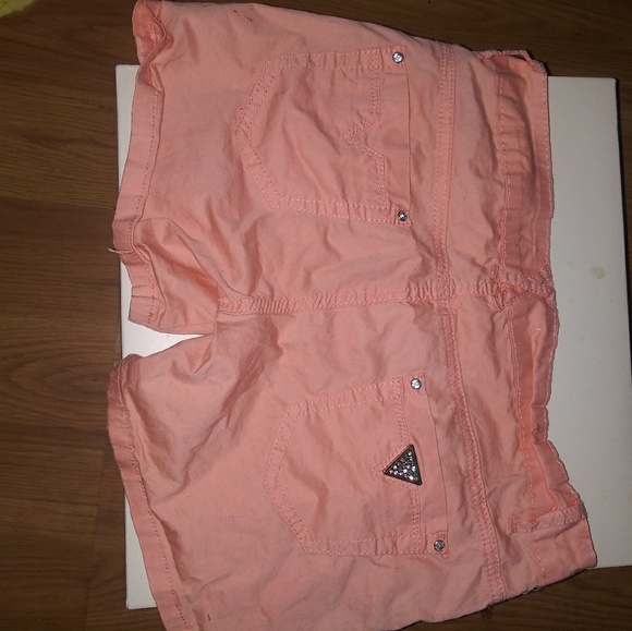 Shorts - Picture 2 of 3